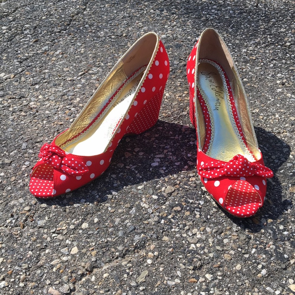 Sam Edelman wedge peep toe 10